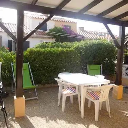 T2 Avec Terrasse, Parking Et Climatisation A 800m De La - Fr-1-782-11